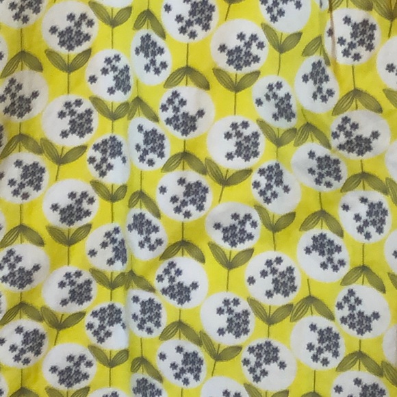 NWT OKAIDI FLORAL SLEEVELESS BLOUSE - Picture 2 of 8